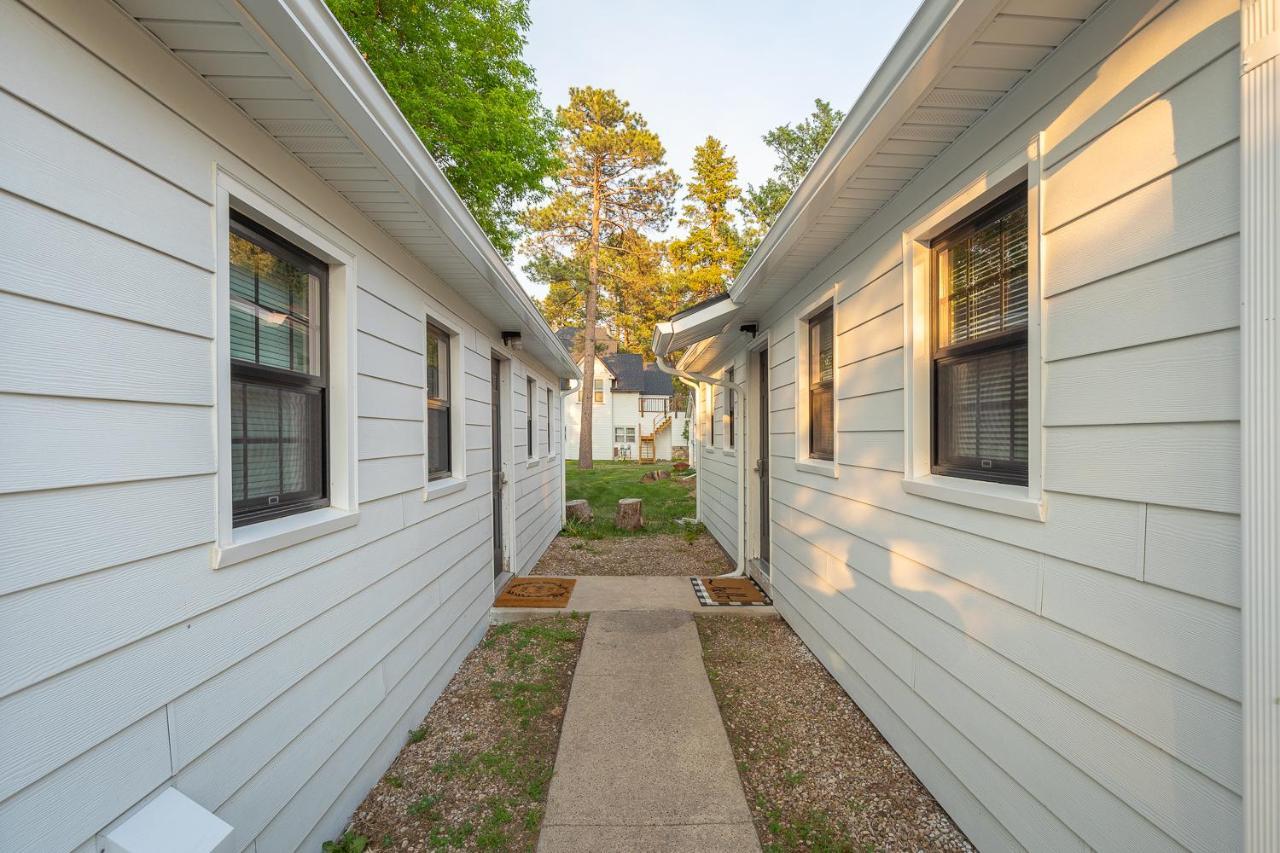 Spearfish Cottages エクステリア 写真