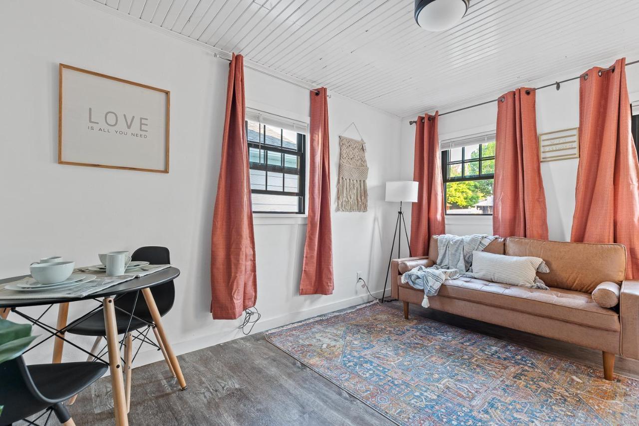 Spearfish Cottages エクステリア 写真