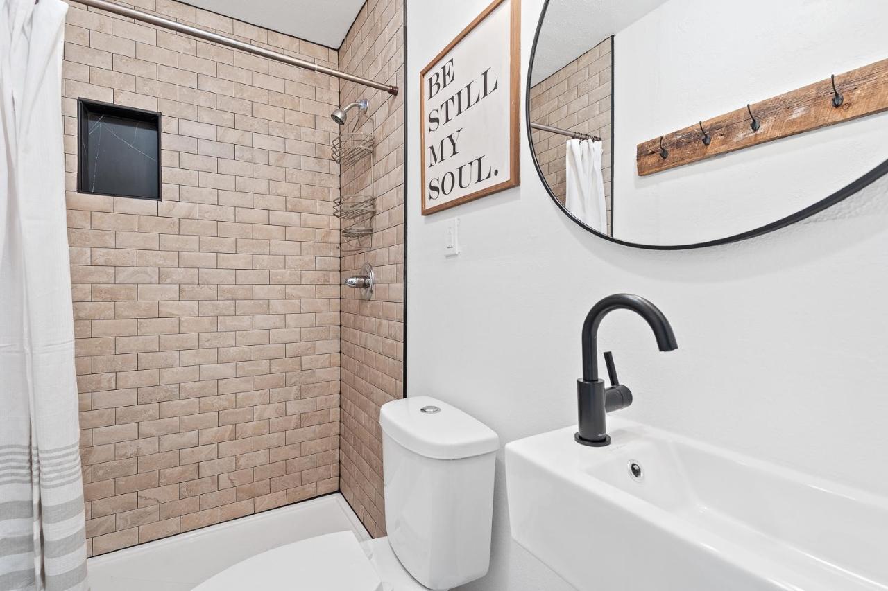 Spearfish Cottages エクステリア 写真