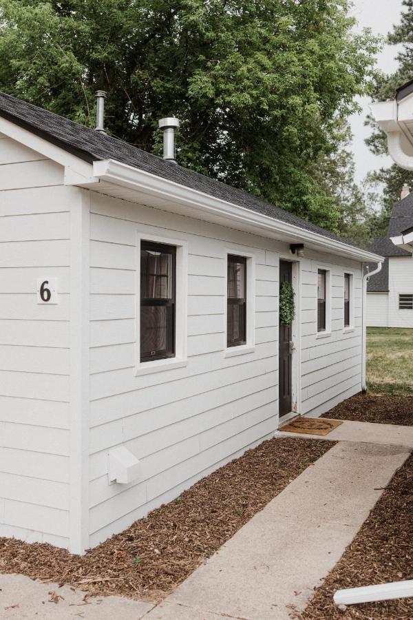 Spearfish Cottages エクステリア 写真