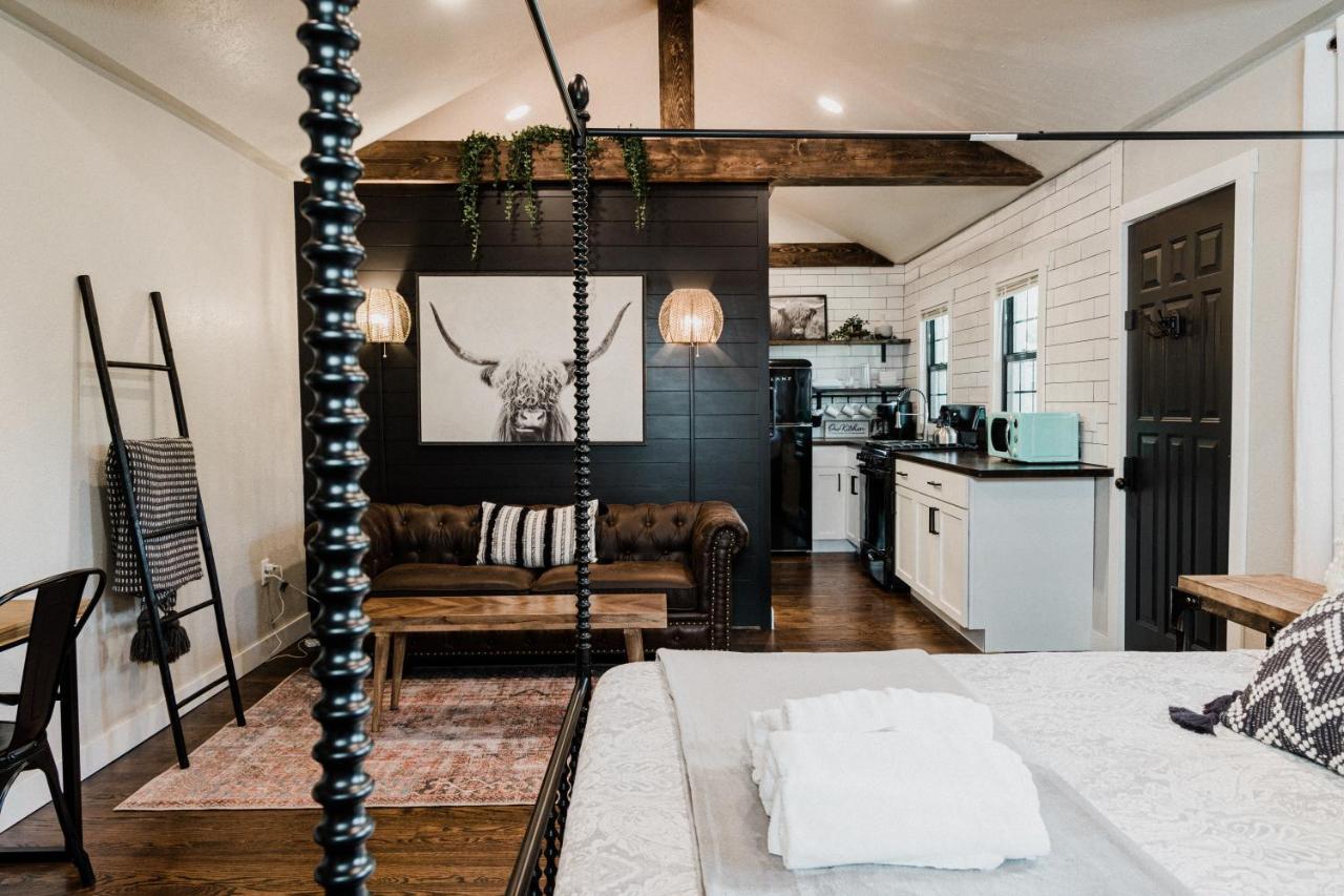 Spearfish Cottages エクステリア 写真