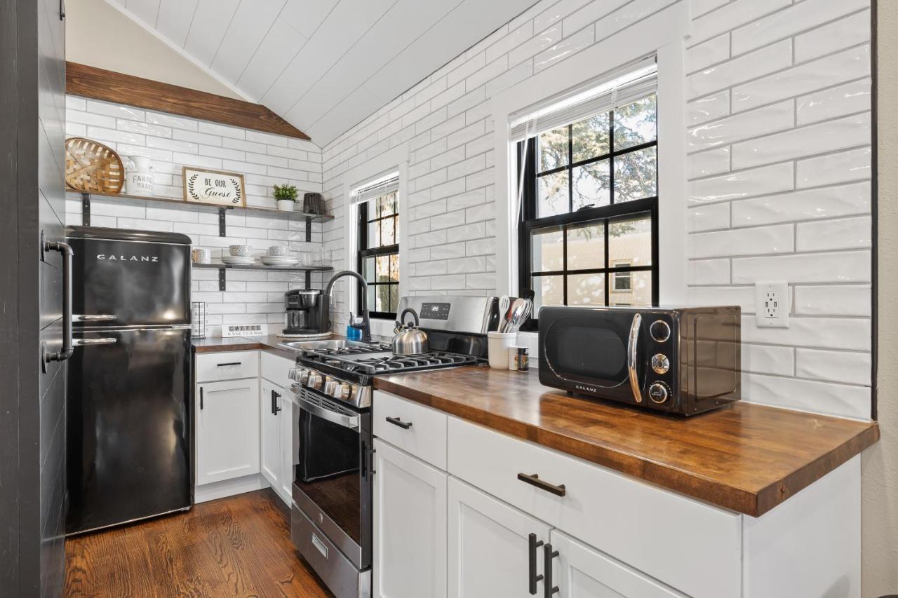 Spearfish Cottages エクステリア 写真