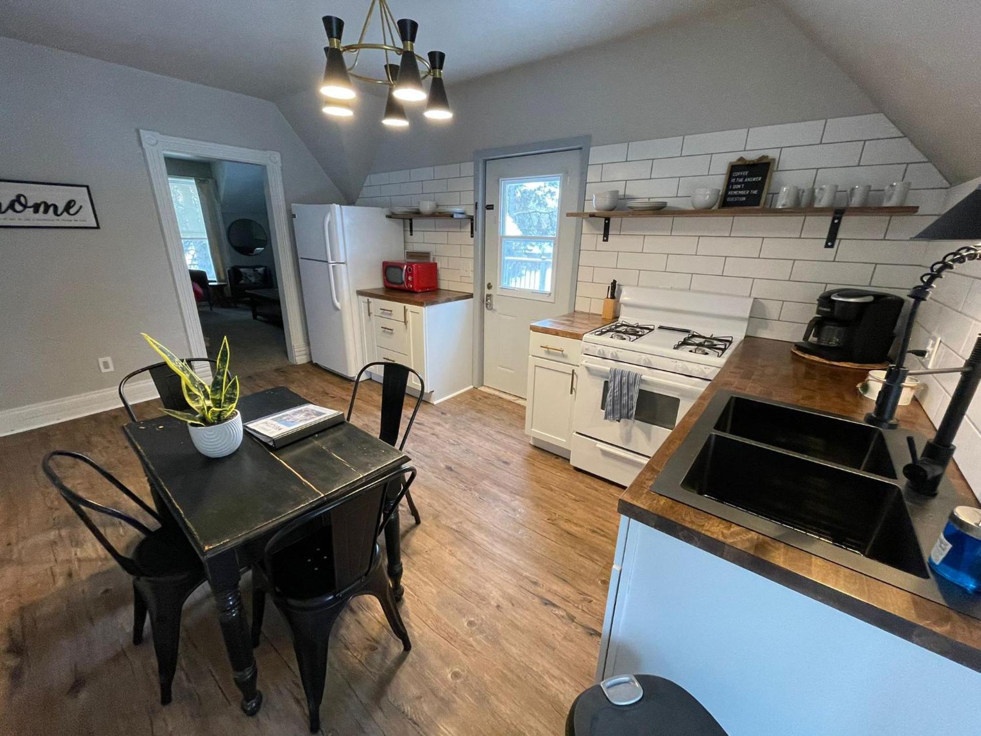 Spearfish Cottages エクステリア 写真